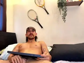 Chaturbate Best live sex cam show of aaron_wheel