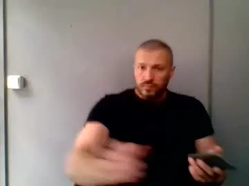 Chaturbate Nude Webcam of titan_heart