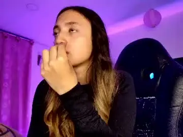 Chaturbate Free Porn Cam of barbie20_