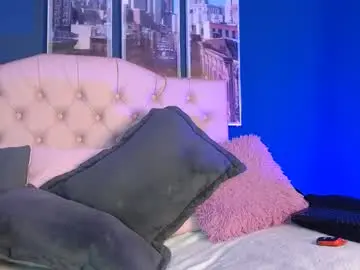 Chaturbate Live Porn of bella_lr