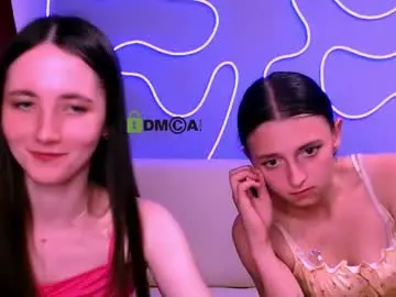 Chaturbate Free Live Porn of caroline_honeyy