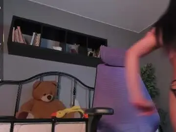Chaturbate Best live sex cam show of emma_lirys