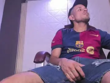 Chaturbate Live Sex Cam of jacob_stonne