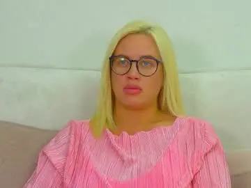 Chaturbate Best live sex cam show of marianeumann
