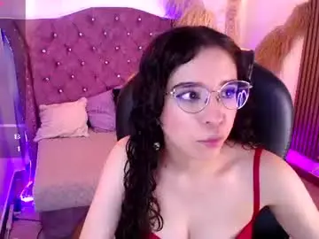 Chaturbate Free Porn Cam of amara_davis1