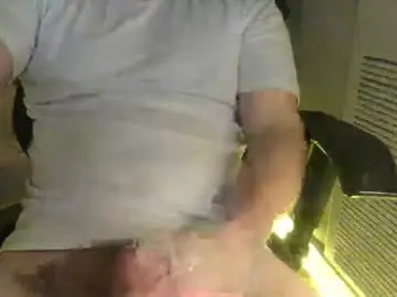 Chaturbate Sex Chat of bigdickfitdude29