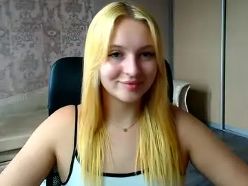 Chaturbate Live Sex Cam of _mila_la_