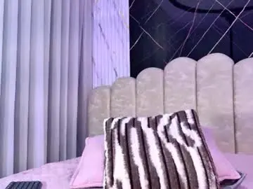 Chaturbate Adult Webcam of lia_vel