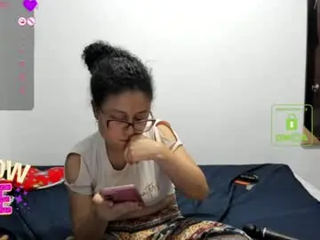 Chaturbate Watch Live Sex Cams of bonnie_lam_