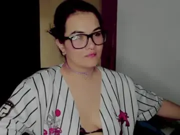 Chaturbate Watch Live Sex Cams of sexychubbyanna