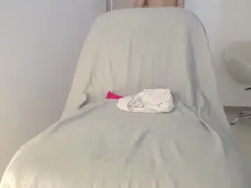 Chaturbate Watch Live Sex Cams of katy_18_pocahontas