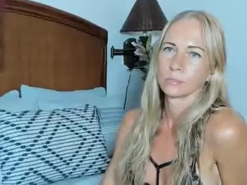 Chaturbate Adult Video Chat of christine_35