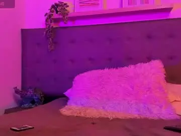 Chaturbate Live Sex Cam of elliot_flame