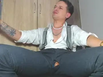 Chaturbate Watch Live Sex Cams of leonal_oconer
