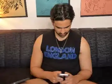 Chaturbate Live Porn of bradleymartin7