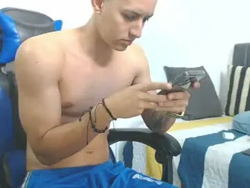 Chaturbate Sex Cam of jake_shadow14