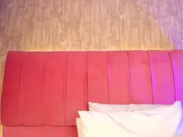 Chaturbate Free Porn Cam of emily_klarence