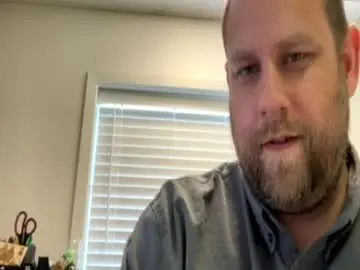 Chaturbate Free Porn Cam of tipman84