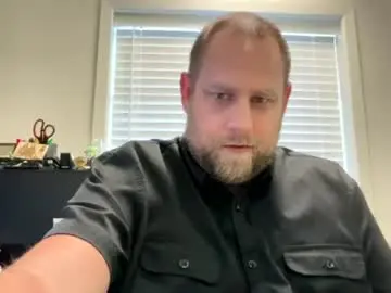 Chaturbate Sex Chat of tipman84