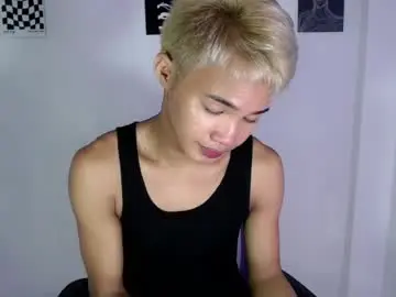 Chaturbate Live Sex Cam of asian_lover05