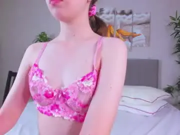 Chaturbate Nude Webcam of camilla_kelly