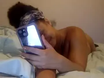 Chaturbate Free Live Porn of goldenpuss95