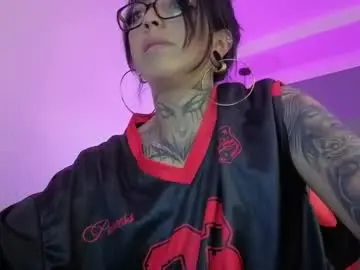 Chaturbate Sex Cam of liamonroee_