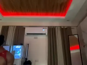 Chaturbate Adult Video Chat of urfavevivian