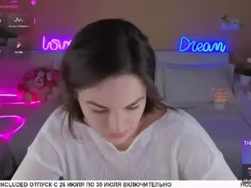 Chaturbate Adult Video Chat of camilla__1one