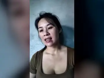 Chaturbate Live Sex Cam of liuliu110