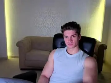 Chaturbate Nude Webcam of maxkaiden