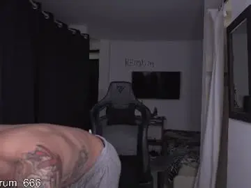 Chaturbate Free Live Porn of redrum_696