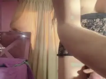 Chaturbate Live Sex of star_bons22