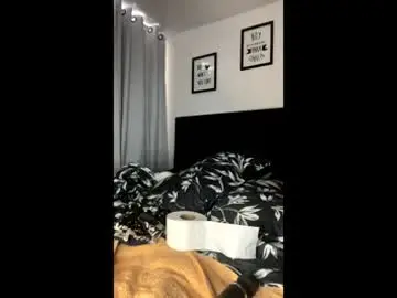 Chaturbate Sex Cam of milf__pretty