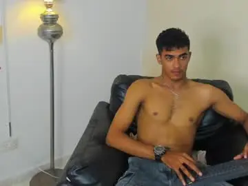 Chaturbate Watch Live Sex Cams of alejandro_williams
