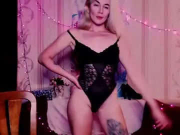 Chaturbate Watch Live Sex Cams of carinfox
