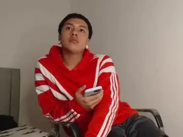 Chaturbate Live Porn of alex__lover