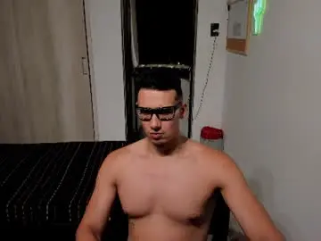 Chaturbate Free Live Porn of travis_bakerr