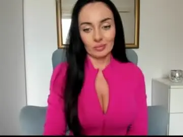 Chaturbate Live Sex Cam of sensuallstella