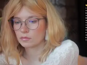 Chaturbate Free Porn Cam of illegaldream