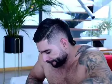Chaturbate Live Sex Cam of lukhass