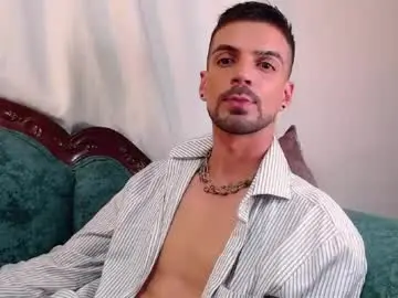 Chaturbate Nude Webcam of _kurt420
