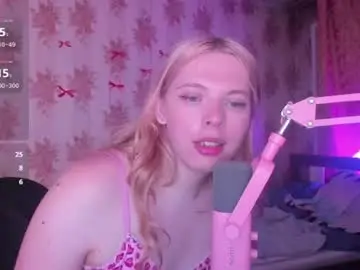 Chaturbate Free Live Porn of cutie_bambi_