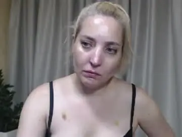 Chaturbate Nude Webcam of ohsweetmari