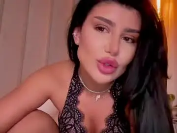 Chaturbate Sex Cam of moniqueeass