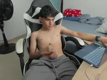 Chaturbate Adult Webcams of ronaldmq20