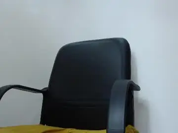 Chaturbate Free Porn Cam of charlotteschmidtt