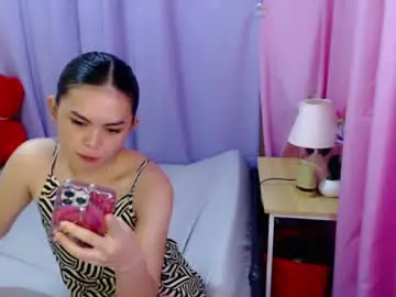 Chaturbate Watch Live Sex Cams of yourlovelytranspinay
