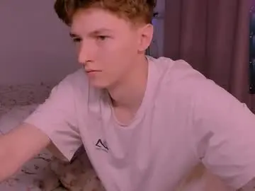 Chaturbate Live Sex Cam of coddleweeper