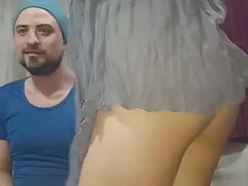 Chaturbate Sex Cam of danycami1999960219